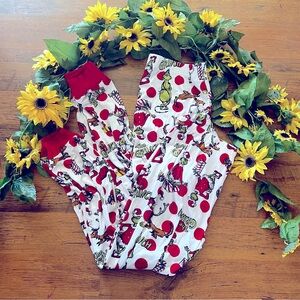 ❌SOLD❌2 Pairs Couples Matching Dr Seuss Grinch Pajama Pants